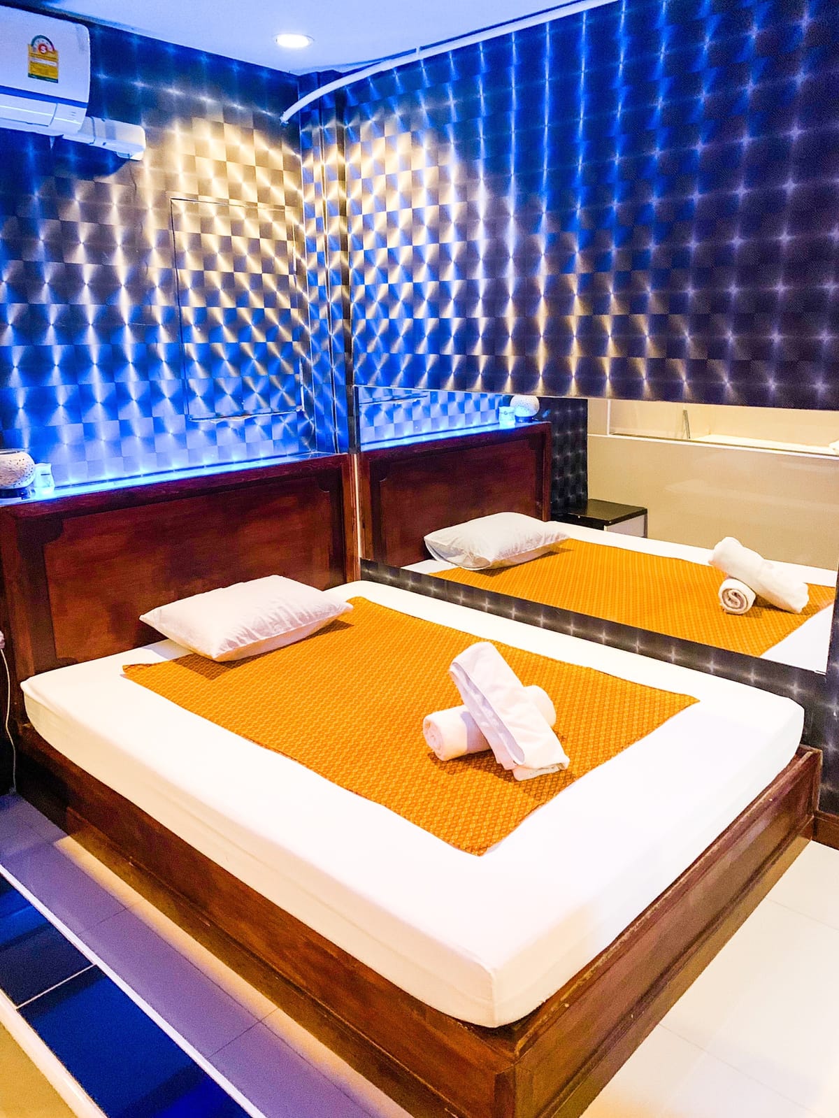 Boss Massage 33 — Nuru & Body to Body Massage interior photo 4 in Bangkok